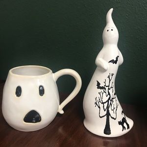 Pottery barn Halloween mug pairs with Rae Dunn